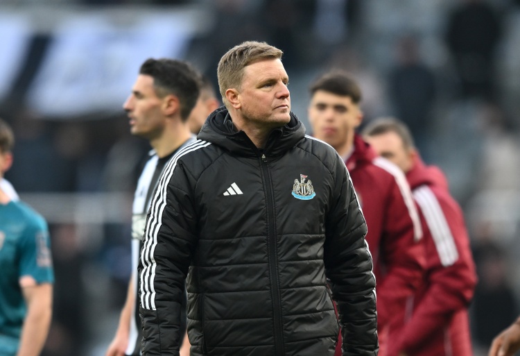 半岛体育官网-瓜帅与埃迪·豪交手21次17胜，后者是前者赢球场次并列最多的教练