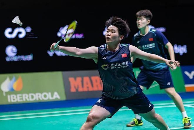 半岛app-亚锦赛战报：韩国3金1银收官！国羽锁定1金2银，只待石宇奇|决赛|半决赛|1/4决赛|羽毛球亚锦赛|组合_新浪新闻